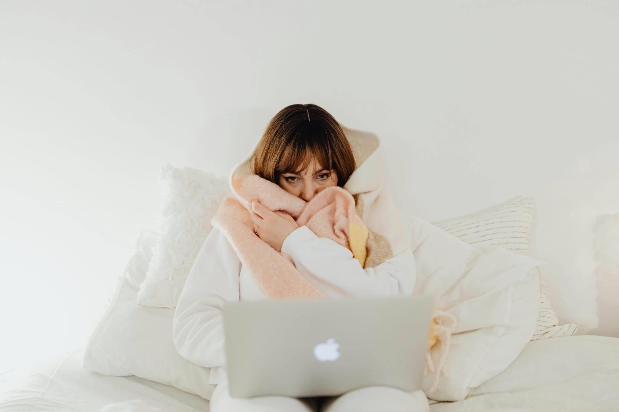 Jumpstart Your Week with Online Notarization: Effortless Convenience